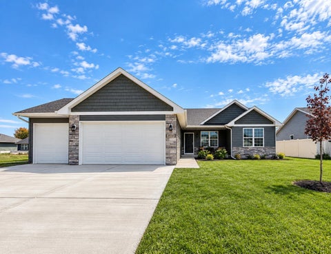 Photo of 3851 Kestrel Point Drive, Janesville, WI 53548 (MLS # 2032801)