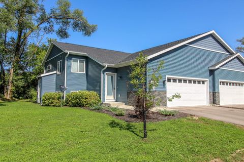 Photo of 1024 N Watertown Avenue, Jefferson, WI 53549 (MLS # 2009682)