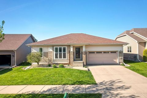 6108 Sledding Parkway, McFarland, WI 53558 - #: 1995857