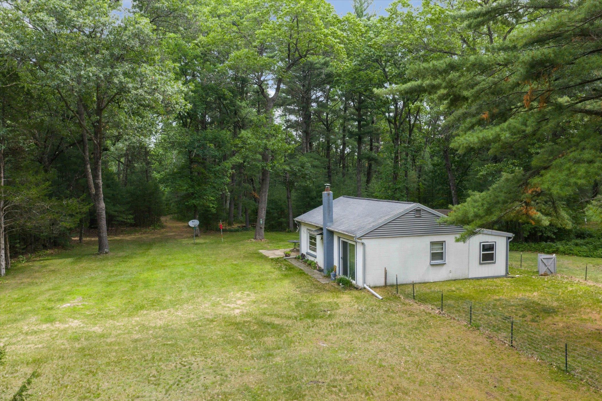 Friendship, Wisconsin 53934, United States, 2 Bedrooms Bedrooms, ,1 BathroomBathrooms,Residential,Active,158057