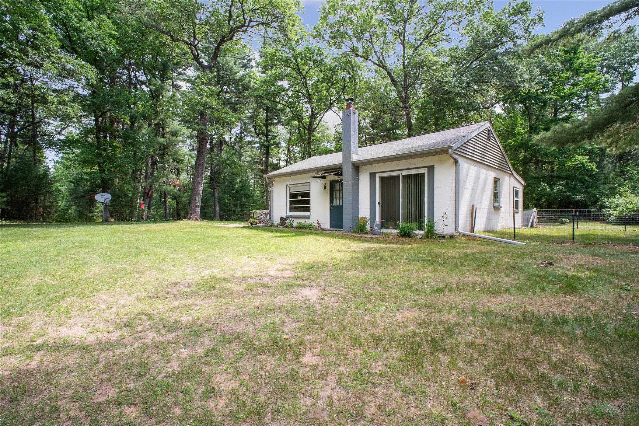 Friendship, Wisconsin 53934, United States, 2 Bedrooms Bedrooms, ,1 BathroomBathrooms,Residential,Active,158057