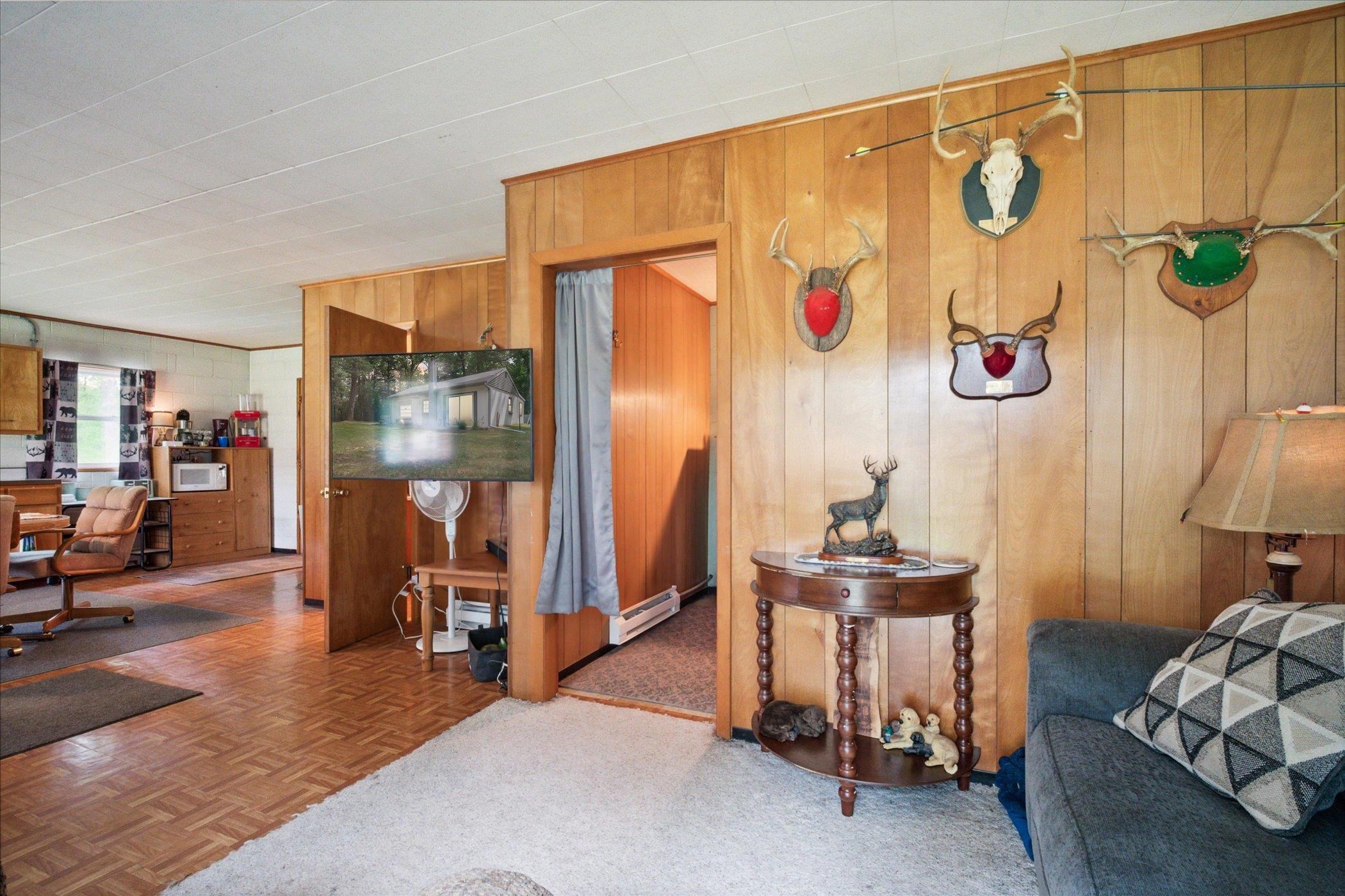 1328 Highway 13