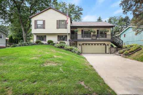 Photo of 9 Krystana Way, Madison, WI 53711 (MLS # 2030278)