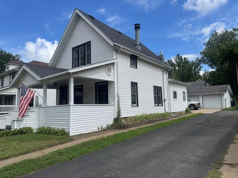 Photo of 679 N Central Avenue, Richland Center, WI 53581 (MLS # 2032133)