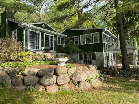 Photo of 10488 N East Riverview Drive, Edgerton, WI 53534 (MLS # 2017487)