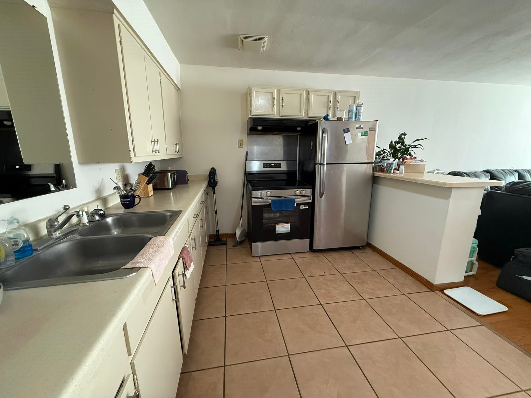 2358 Allied Drive 1