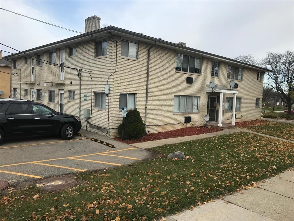 2358 Allied Drive 1