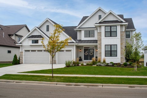 Photo of 905 Roger Court, Waunakee, WI 53597 (MLS # 2033603)