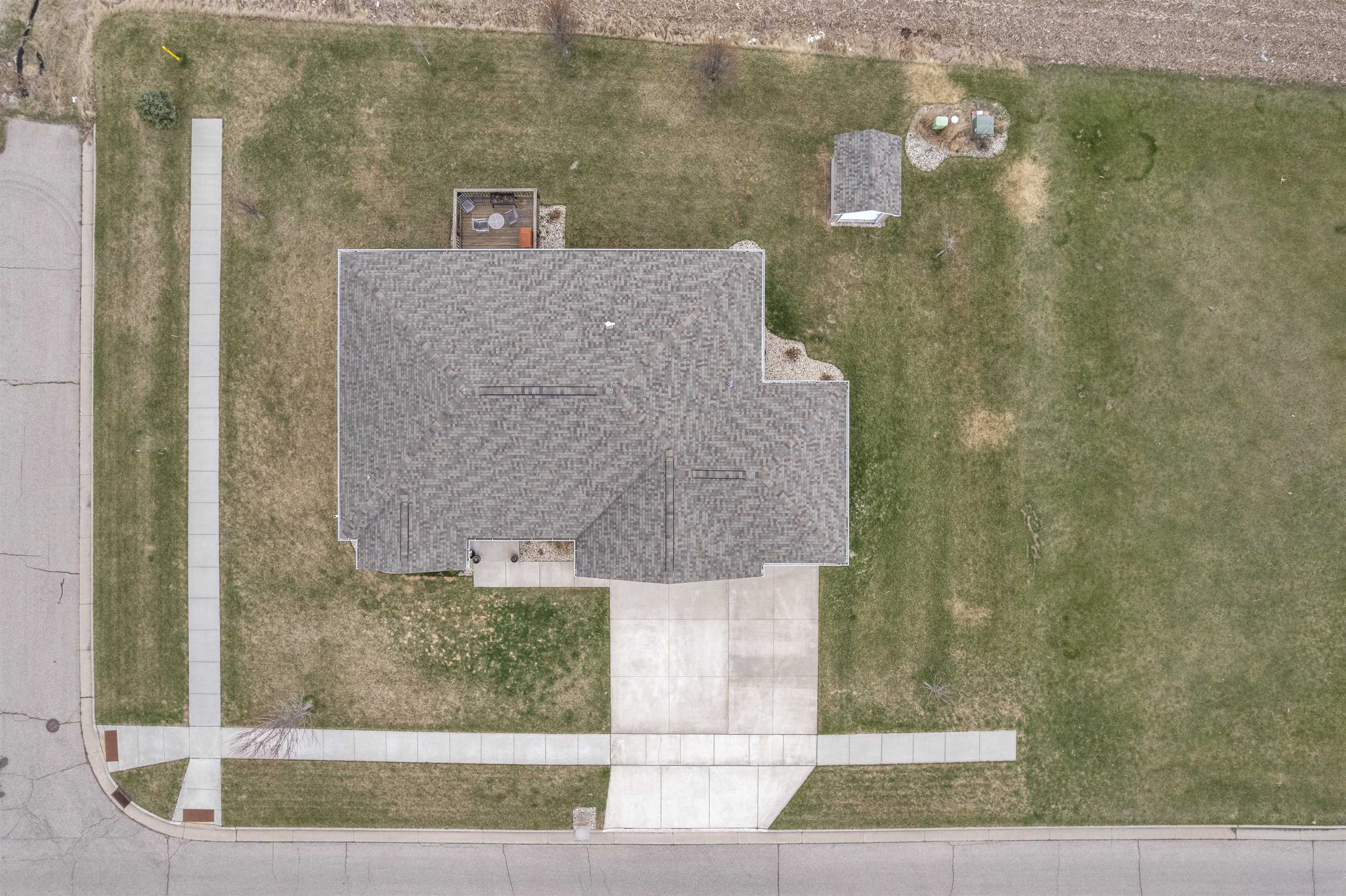 Janesville, Wisconsin 53548, United States, 4 Bedrooms Bedrooms, ,3 BathroomsBathrooms,Residential,Pending,105707