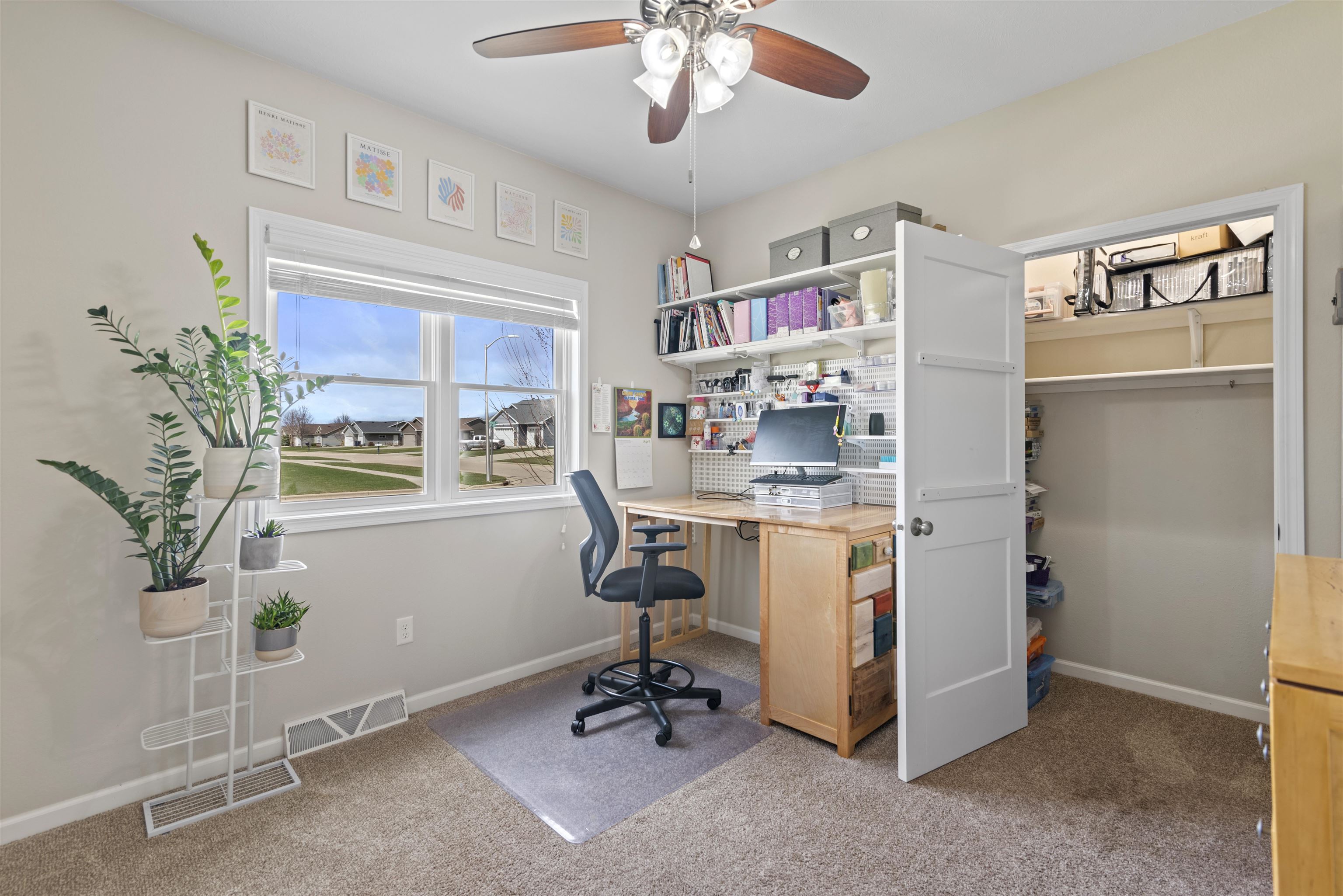 Janesville, Wisconsin 53548, United States, 4 Bedrooms Bedrooms, ,3 BathroomsBathrooms,Residential,Pending,105707