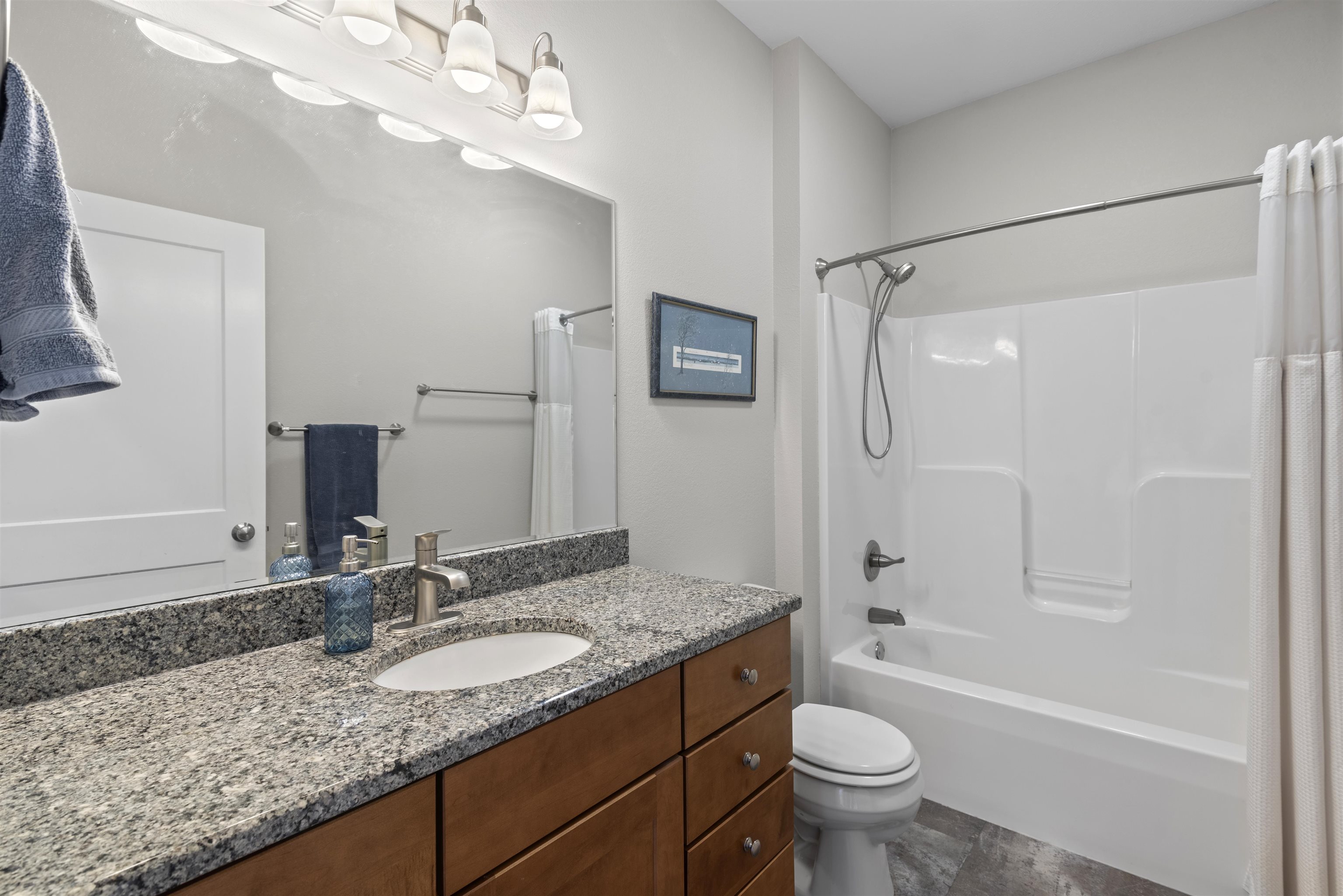 Janesville, Wisconsin 53548, United States, 4 Bedrooms Bedrooms, ,3 BathroomsBathrooms,Residential,Pending,105707