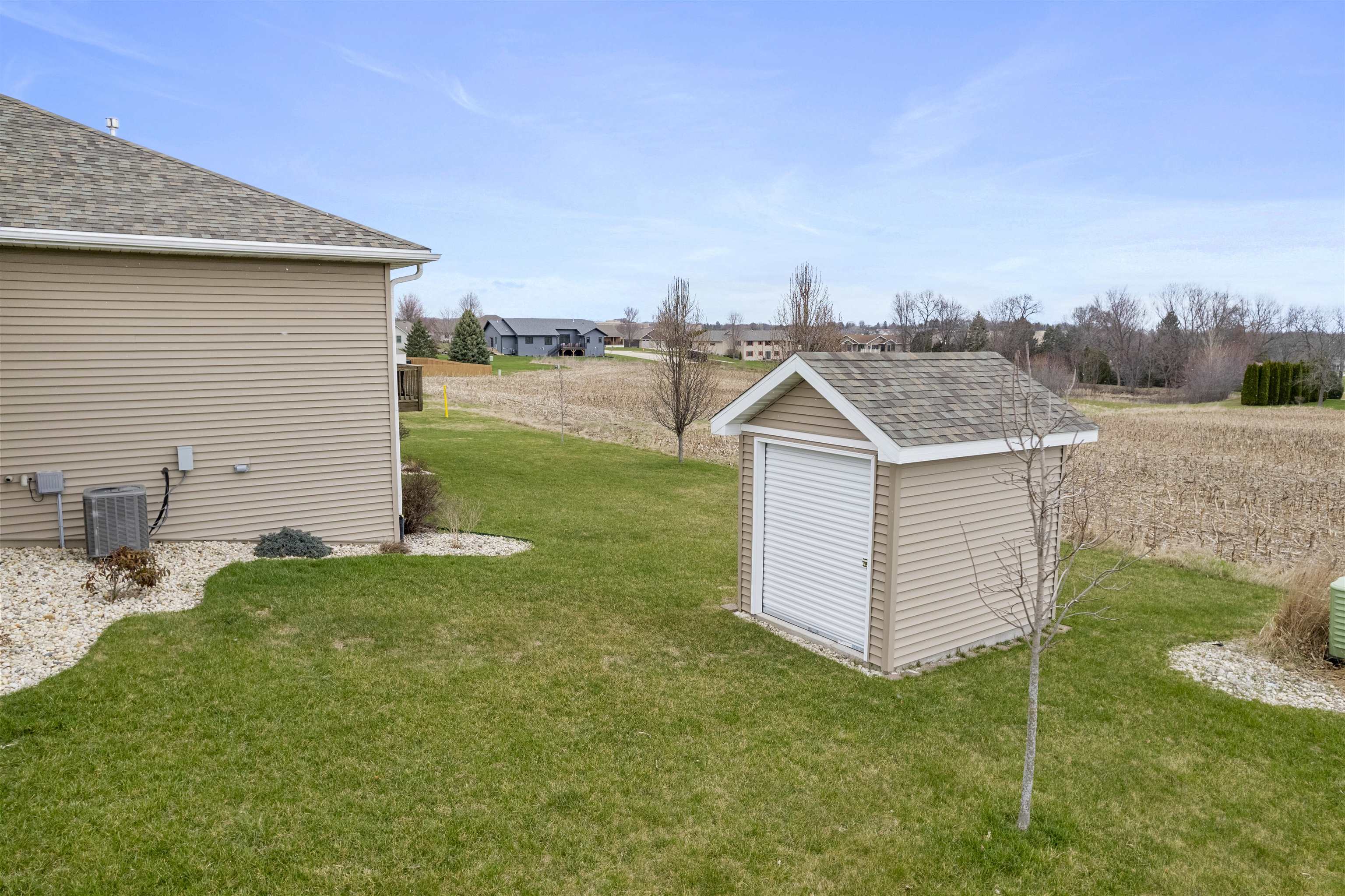 Janesville, Wisconsin 53548, United States, 4 Bedrooms Bedrooms, ,3 BathroomsBathrooms,Residential,Pending,105707