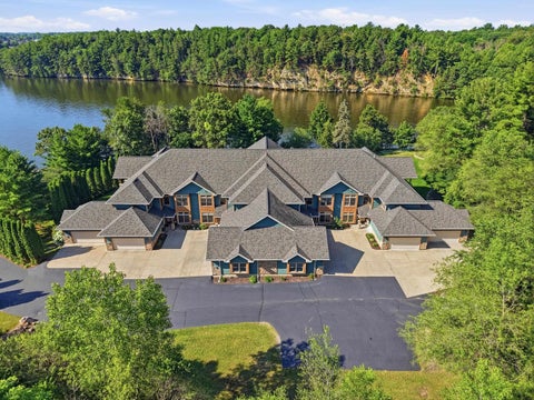 Photo of 40 Illinois Avenue 8 #8, Wisconsin Dells, WI 53965 (MLS # 2028442)