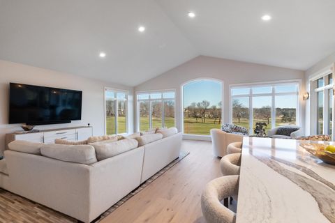 Photo of 5003 Wenlock Rose Court, Middleton, WI 53562 (MLS # 2016808)