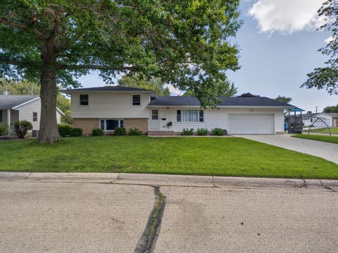 Photo of 2909 16th Street, Monroe, WI 53566 (MLS # 2030876)
