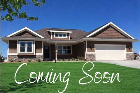 Photo of 531 Whitford Avenue, Prairie Du Sac, WI 53578 (MLS # 2020096)