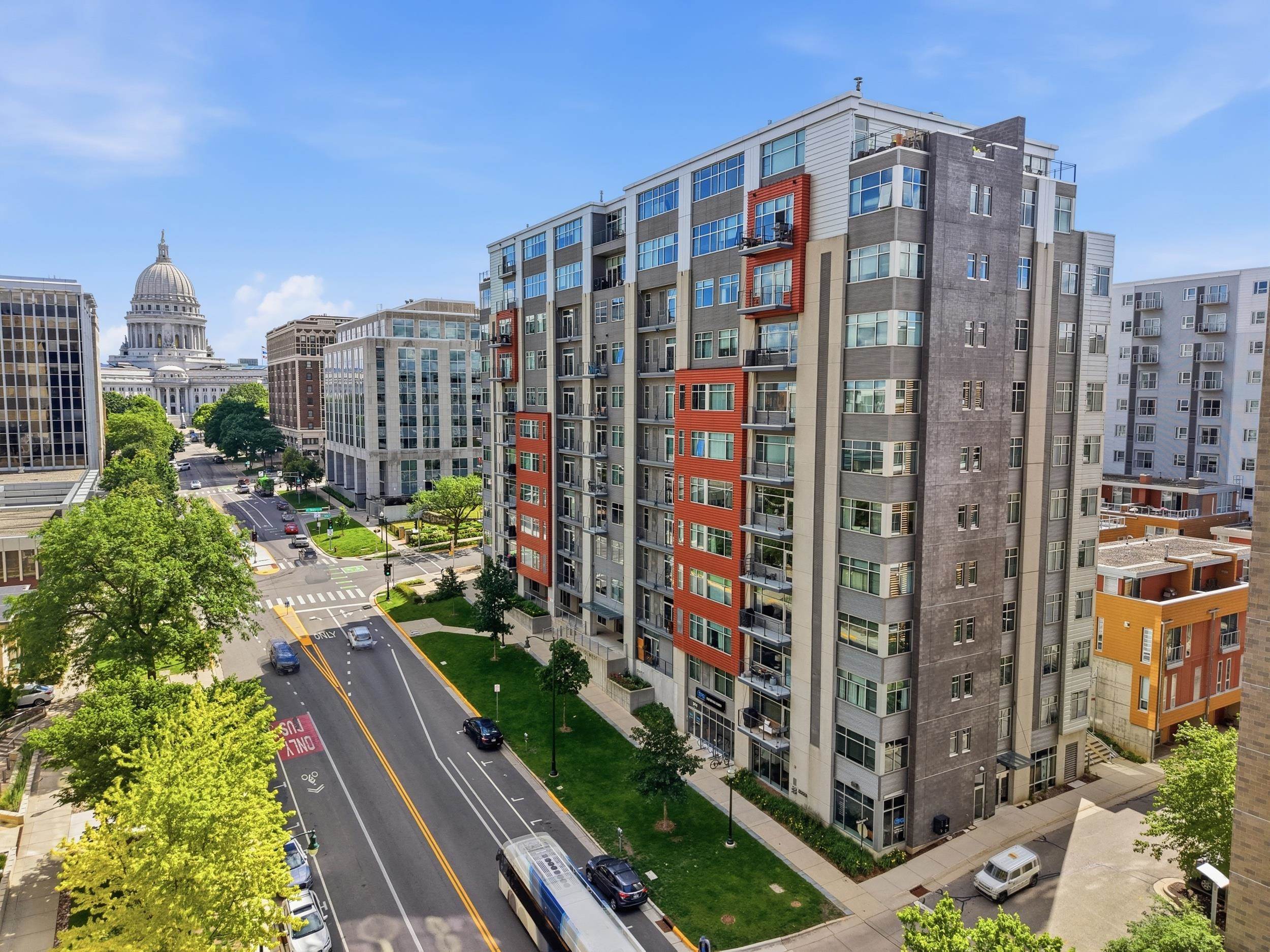 309 W Washington Avenue 412