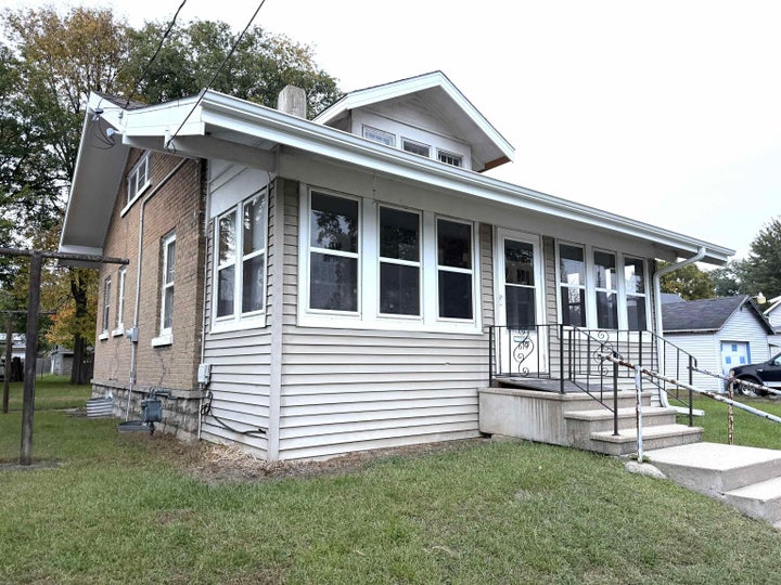 Photo 1 of 5 — 619 Middle Street, Beloit, WI 53511