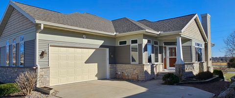 Photo of 440 Grandview Drive, Waunakee, WI 53597 (MLS # 2019418)