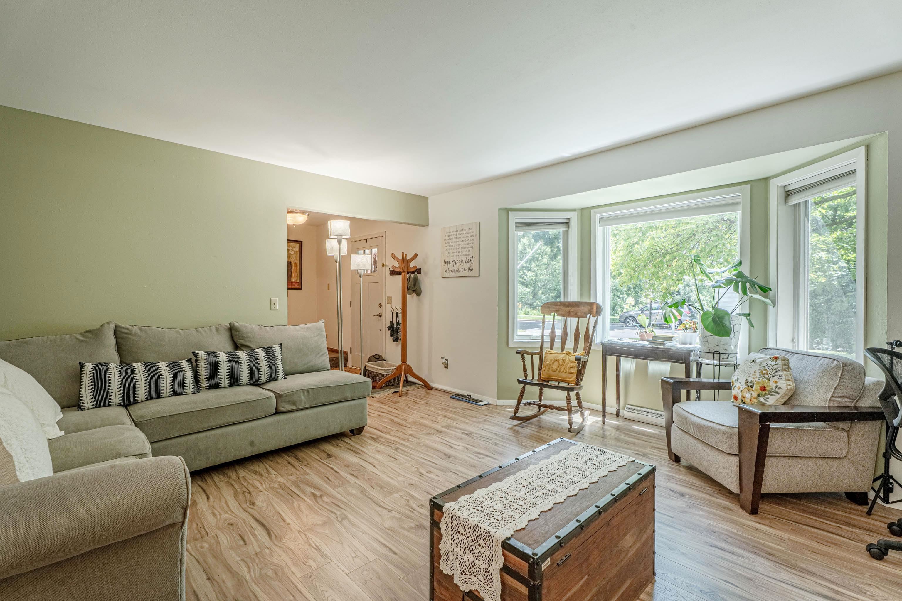 5626 RUSTIC WOODS Drive