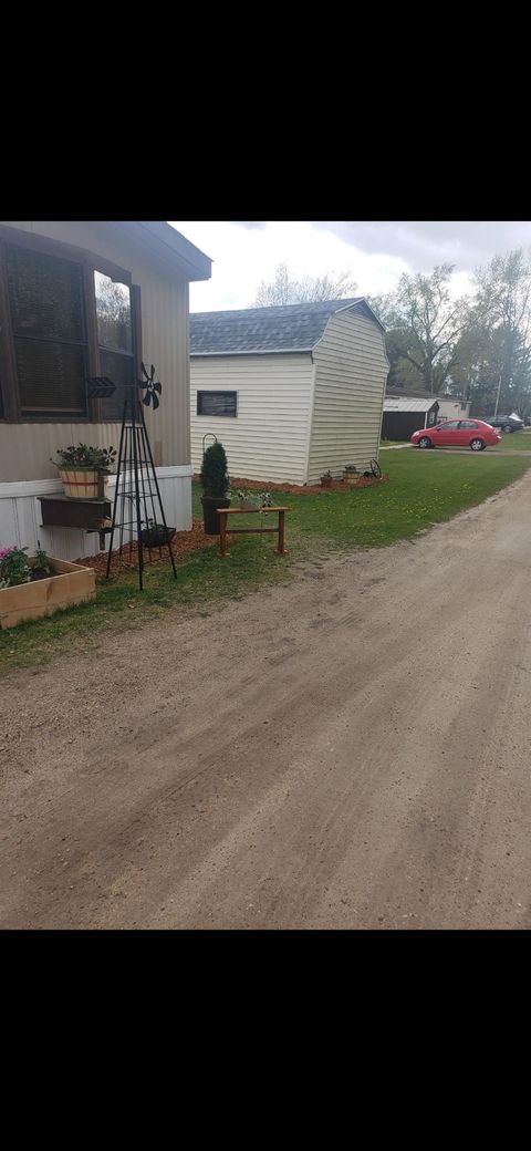 Tiny photo for 330 N Fulton Street, Princeton, WI 54968 (MLS # 2012980)