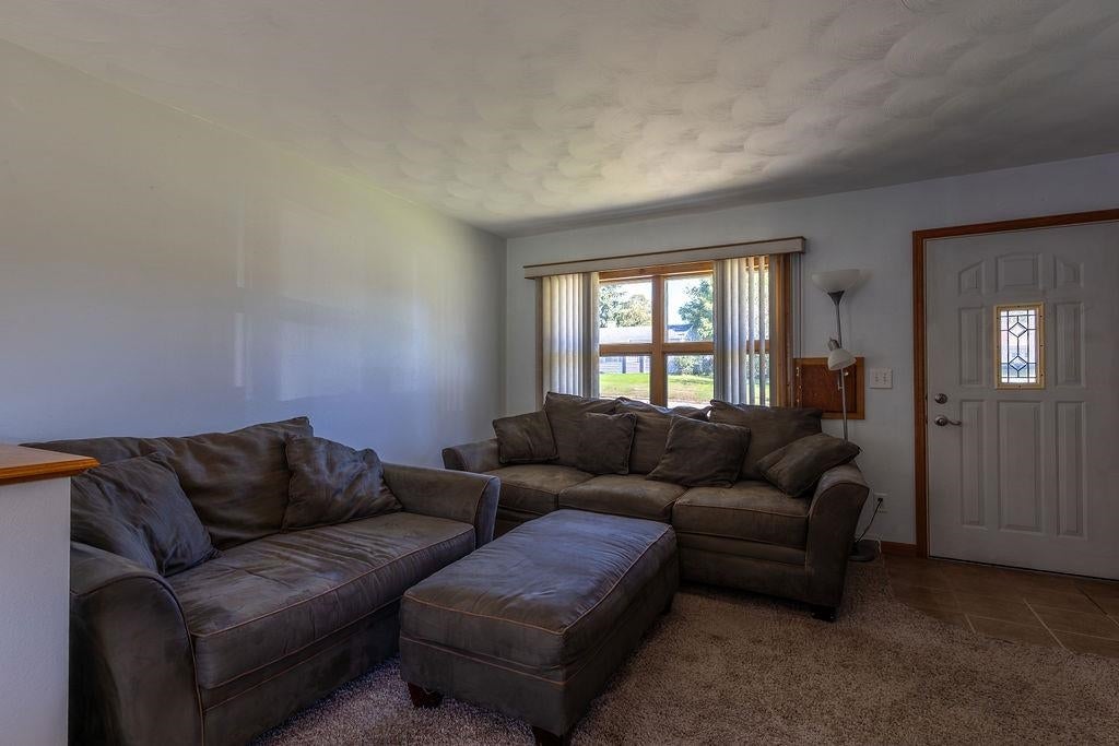 2042 Christilla Drive