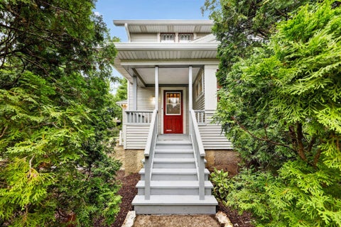 Photo of 5321 Manitowoc Parkway, Madison, WI 53705 (MLS # 2029953)