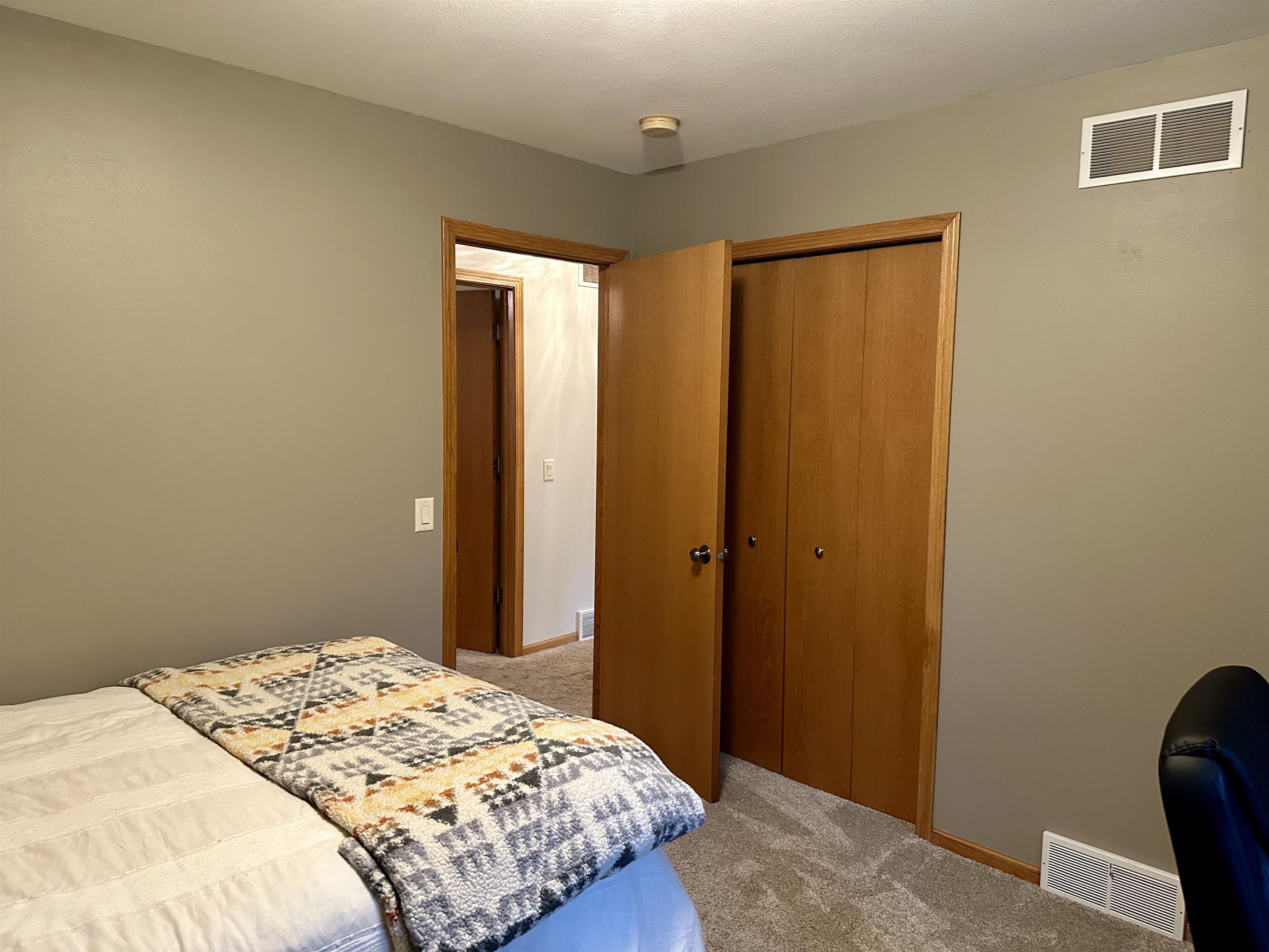 Stoughton, Wisconsin 53589, United States, 4 Bedrooms Bedrooms, ,3 BathroomsBathrooms,Residential,Active,189188