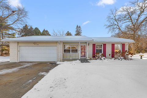 Photo of N7446 Beaver Bay Drive, Beaver Dam, WI 53916 (MLS # 2013929)