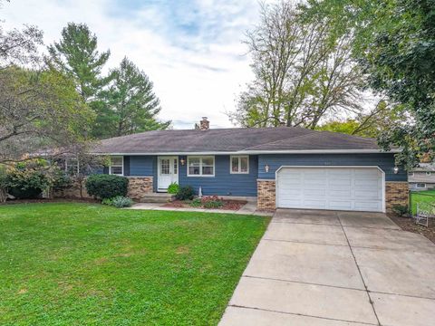 Photo of 505 Wild Plum Drive, DeForest, WI 53532 (MLS # 2010962)