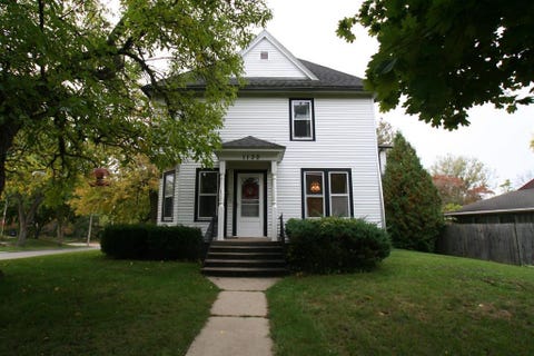 Photo of 1130 Burr Oak Court, Janesville, WI 53545 (MLS # 2030275)