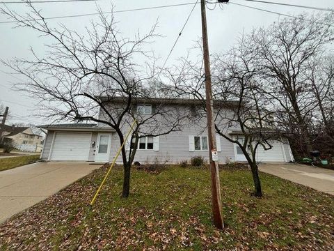 Photo of 603 S Parker Drive, Janesville, WI 53545 (MLS # 2013913)