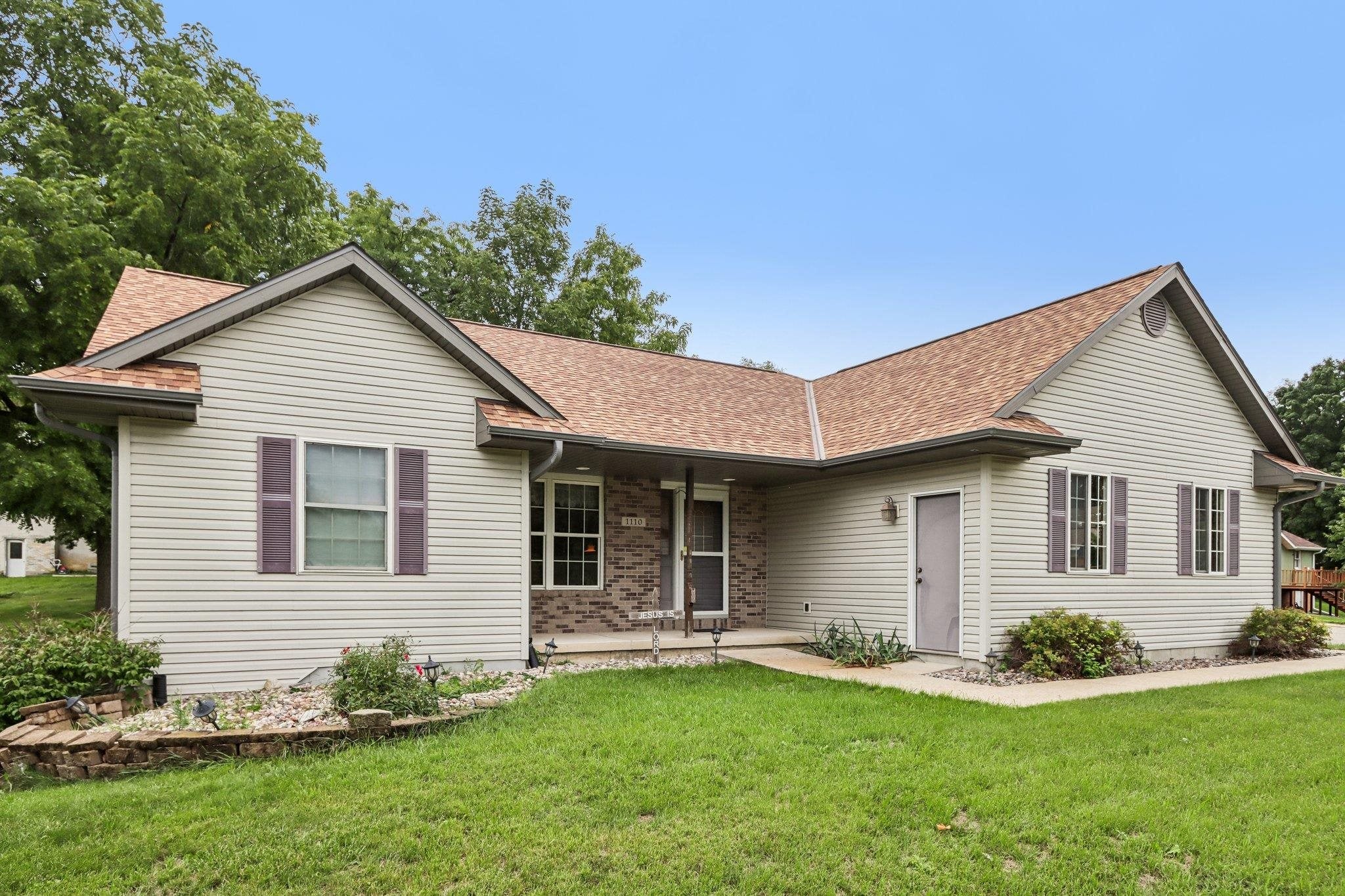 1110 Gruennert Court