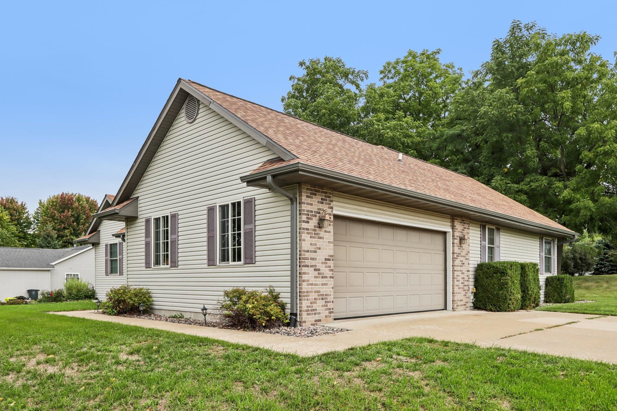 1110 Gruennert Court