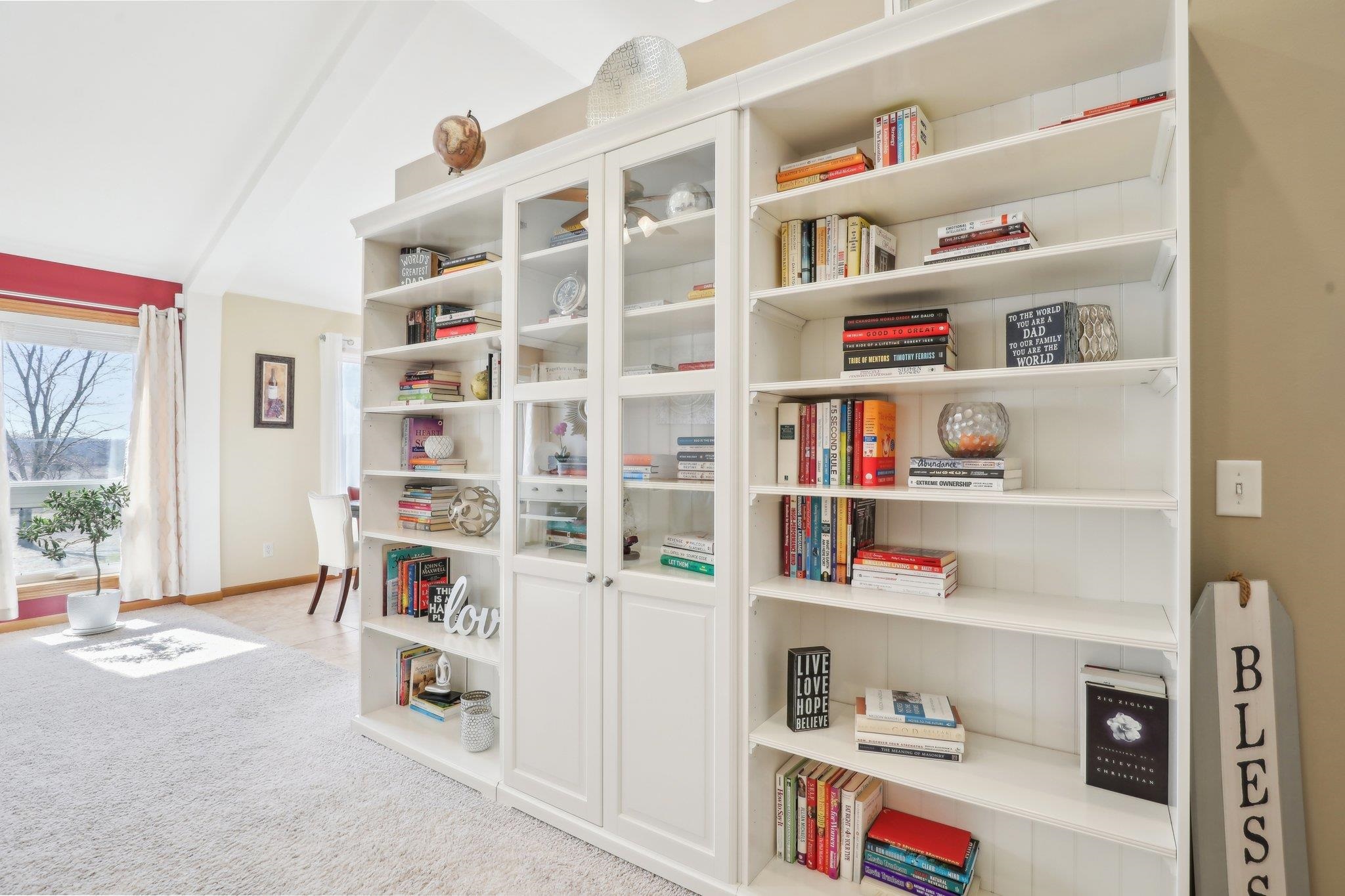 Wisconsin Dells, Wisconsin 53965, United States, 4 Bedrooms Bedrooms, ,3 BathroomsBathrooms,Residential,Active,91104