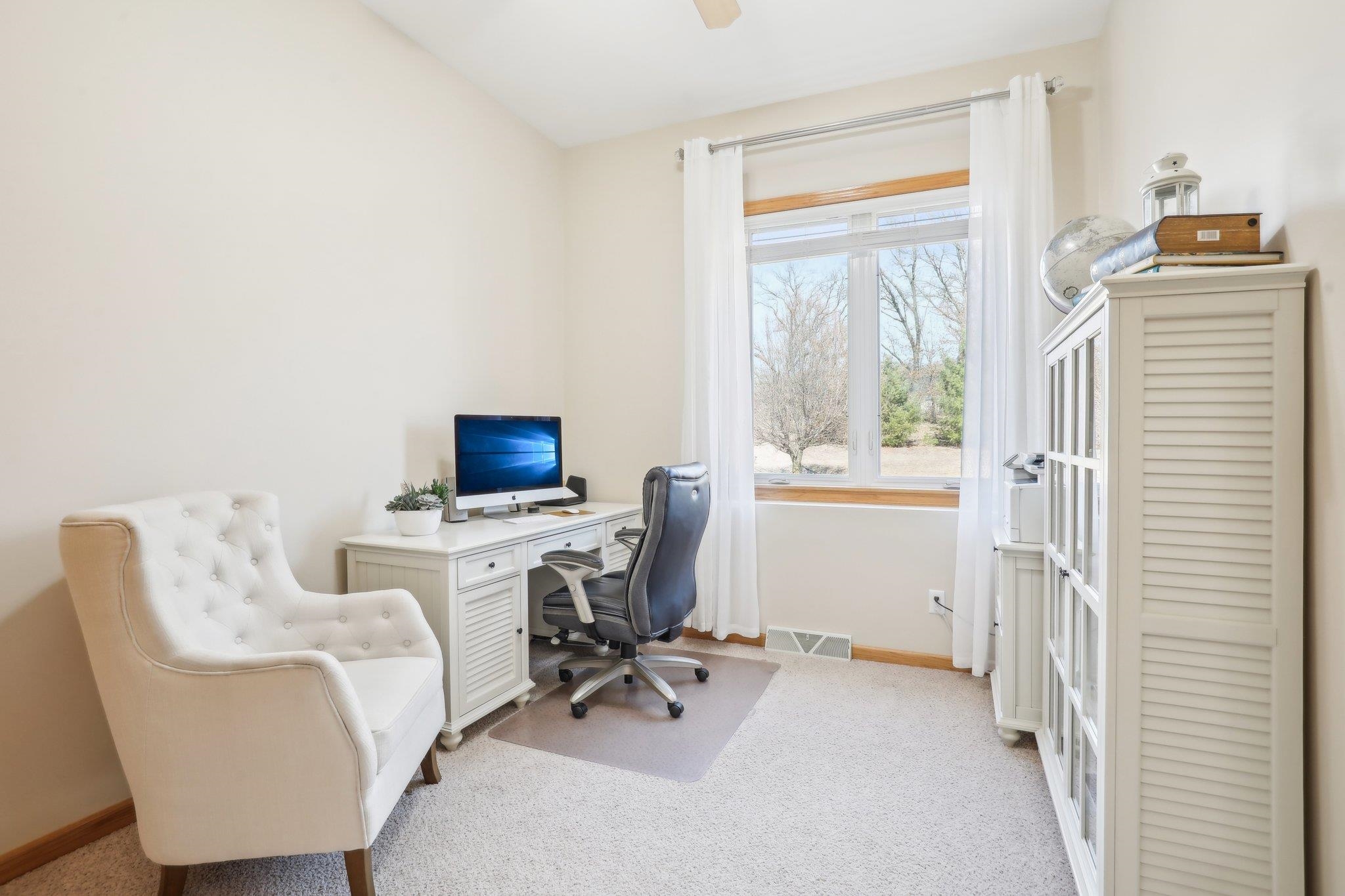 Wisconsin Dells, Wisconsin 53965, United States, 4 Bedrooms Bedrooms, ,3 BathroomsBathrooms,Residential,Active,91104