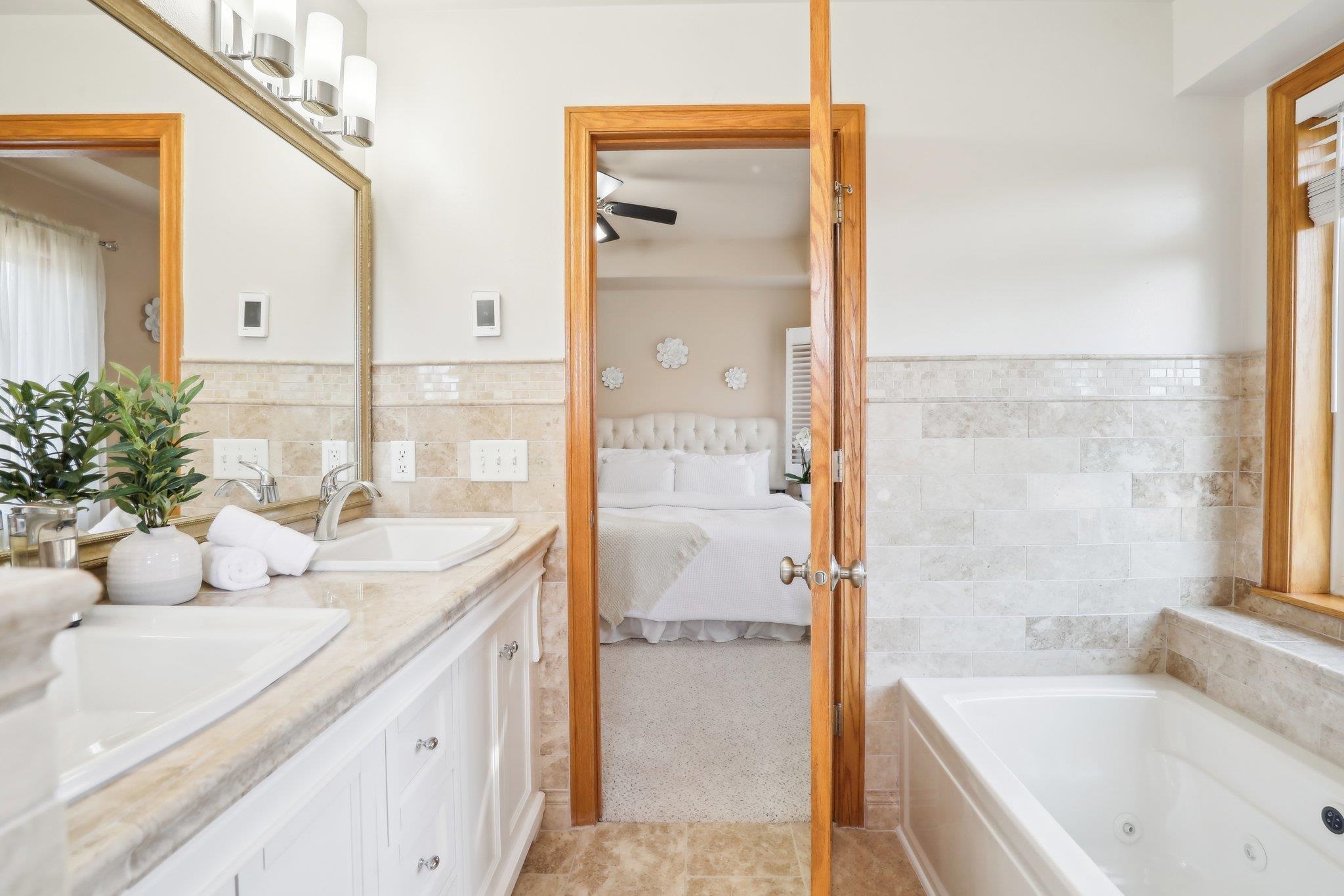 Wisconsin Dells, Wisconsin 53965, United States, 4 Bedrooms Bedrooms, ,3 BathroomsBathrooms,Residential,Active,91104