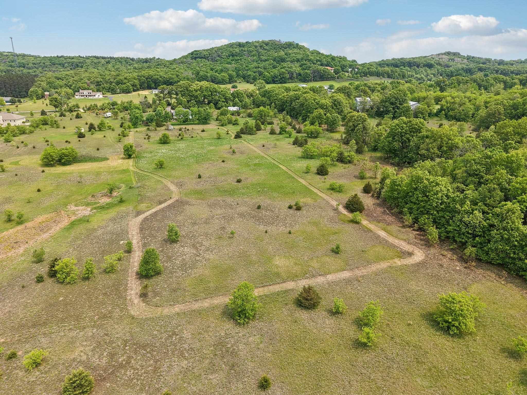 Wisconsin Dells, Wisconsin 53965, United States, 4 Bedrooms Bedrooms, ,3 BathroomsBathrooms,Residential,Active,91104