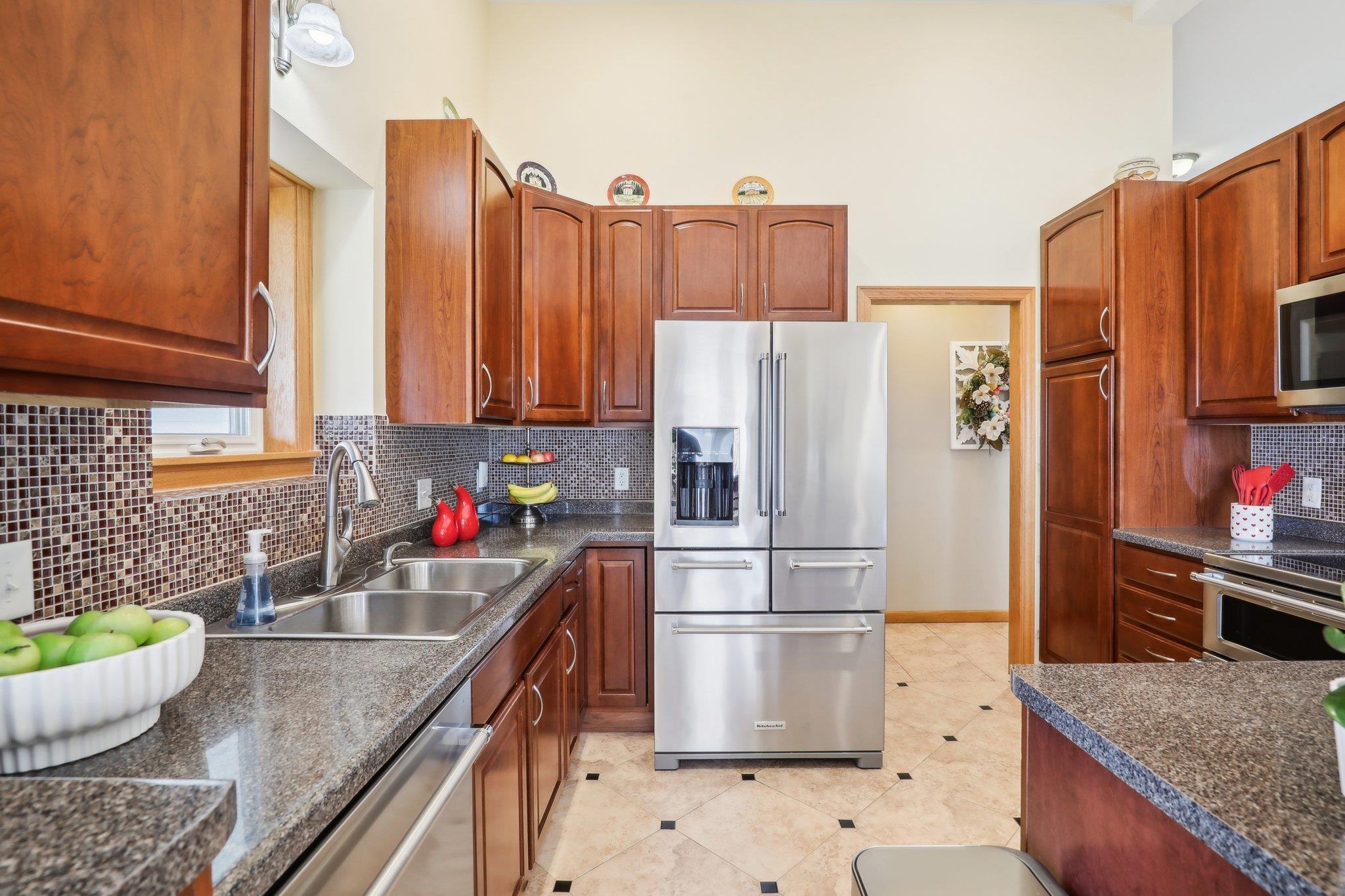 Wisconsin Dells, Wisconsin 53965, United States, 4 Bedrooms Bedrooms, ,3 BathroomsBathrooms,Residential,Active,91104