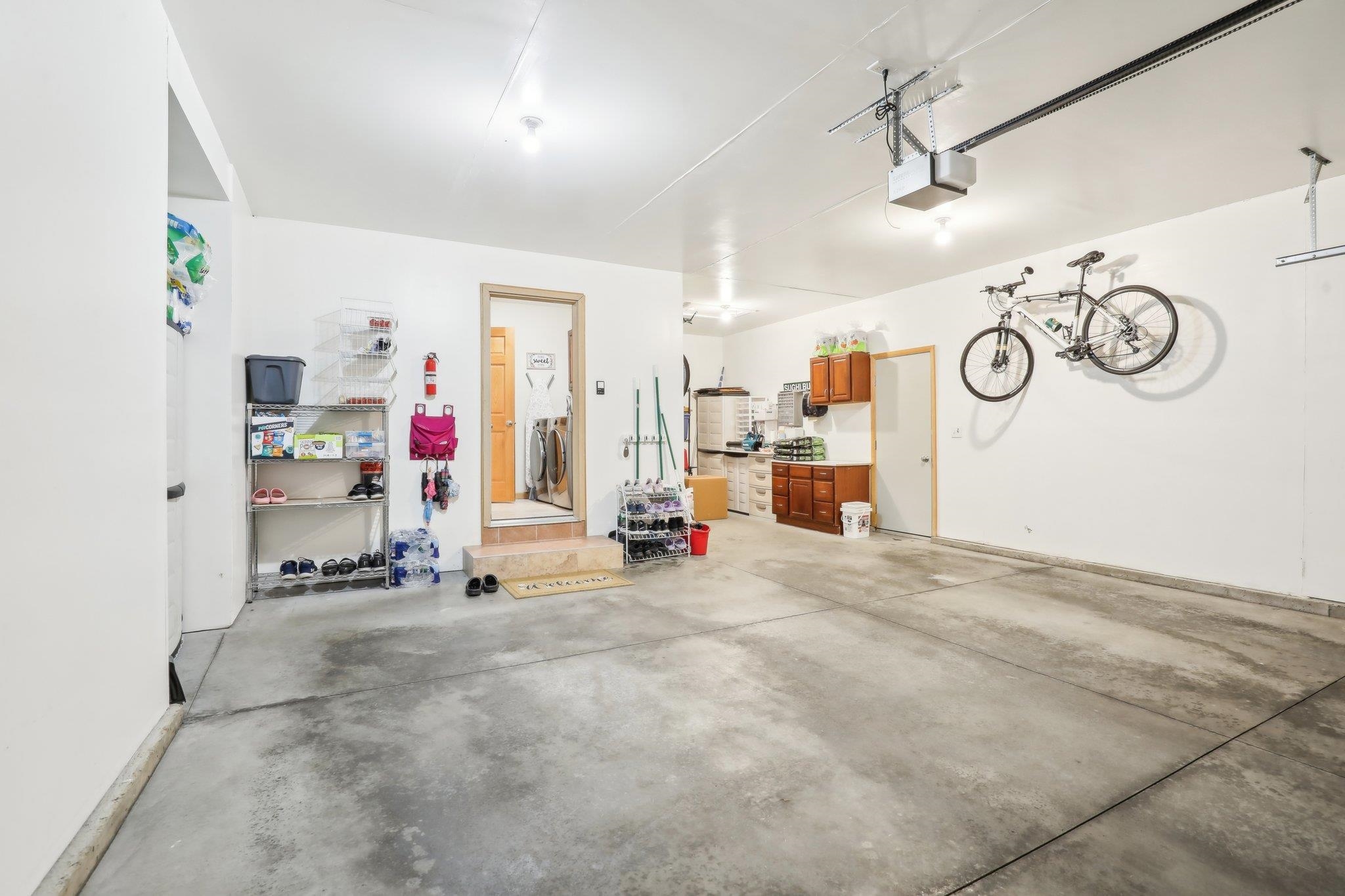 Wisconsin Dells, Wisconsin 53965, United States, 4 Bedrooms Bedrooms, ,3 BathroomsBathrooms,Residential,Active,91104