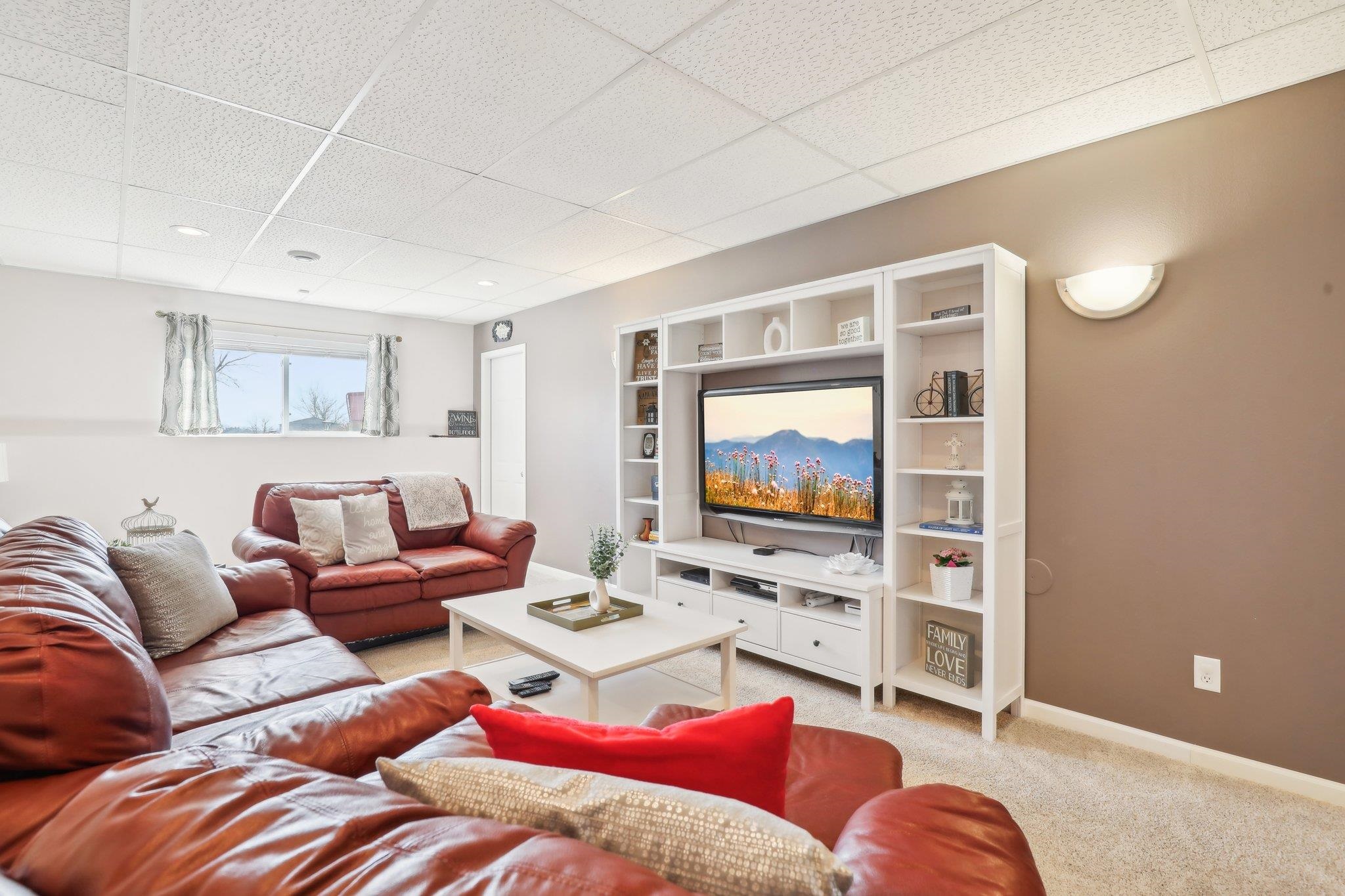 Wisconsin Dells, Wisconsin 53965, United States, 4 Bedrooms Bedrooms, ,3 BathroomsBathrooms,Residential,Active,91104