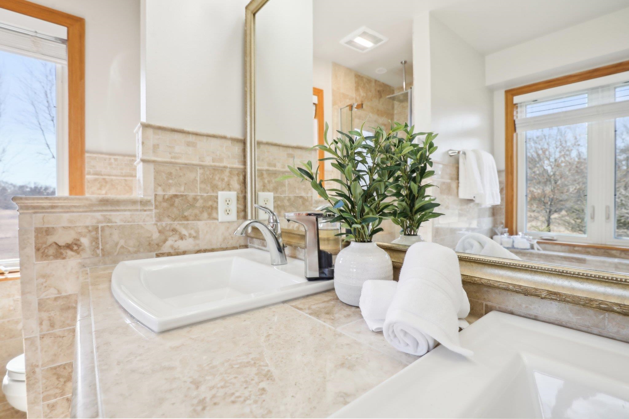 Wisconsin Dells, Wisconsin 53965, United States, 4 Bedrooms Bedrooms, ,3 BathroomsBathrooms,Residential,Active,91104