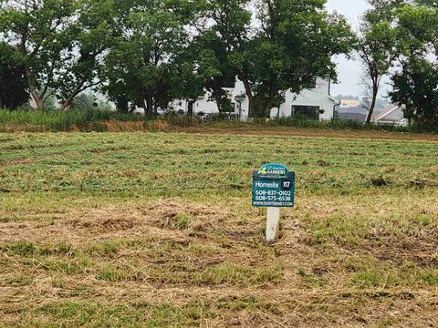 Photo of L117 Naomi Trail, Sun Prairie, WI 53590 (MLS # 2018501)