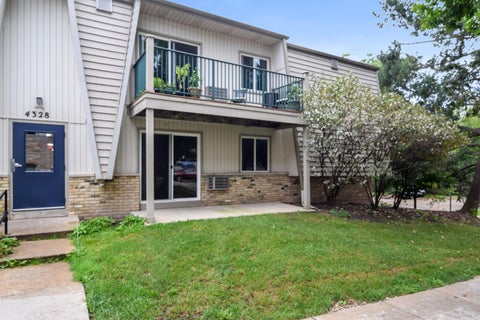 Photo of 4328 Melody Lane 101 #101, Madison, WI 53704 (MLS # 2033541)