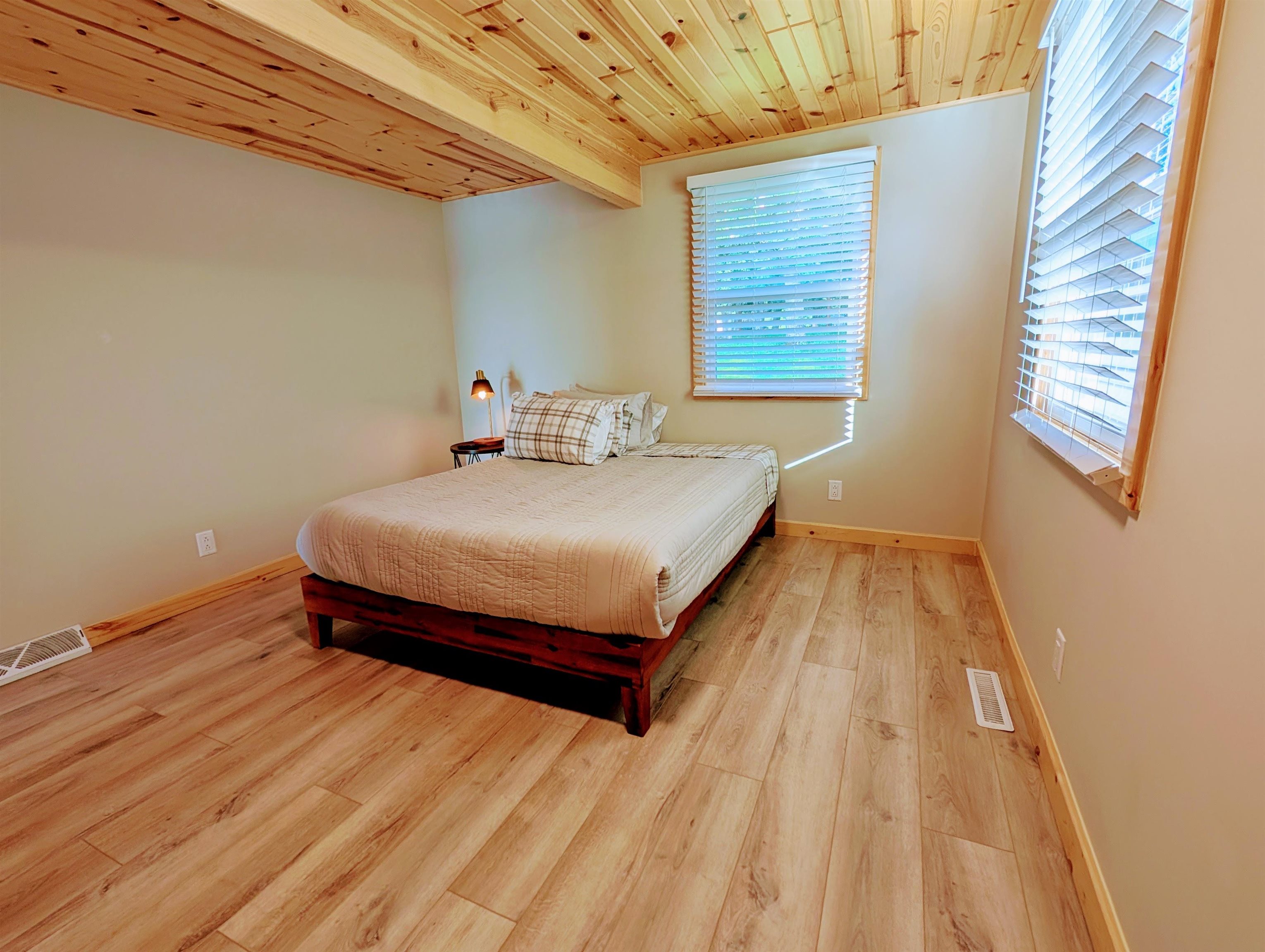 Montello, Wisconsin 53949, United States, 4 Bedrooms Bedrooms, ,2 BathroomsBathrooms,Residential,Active,164575