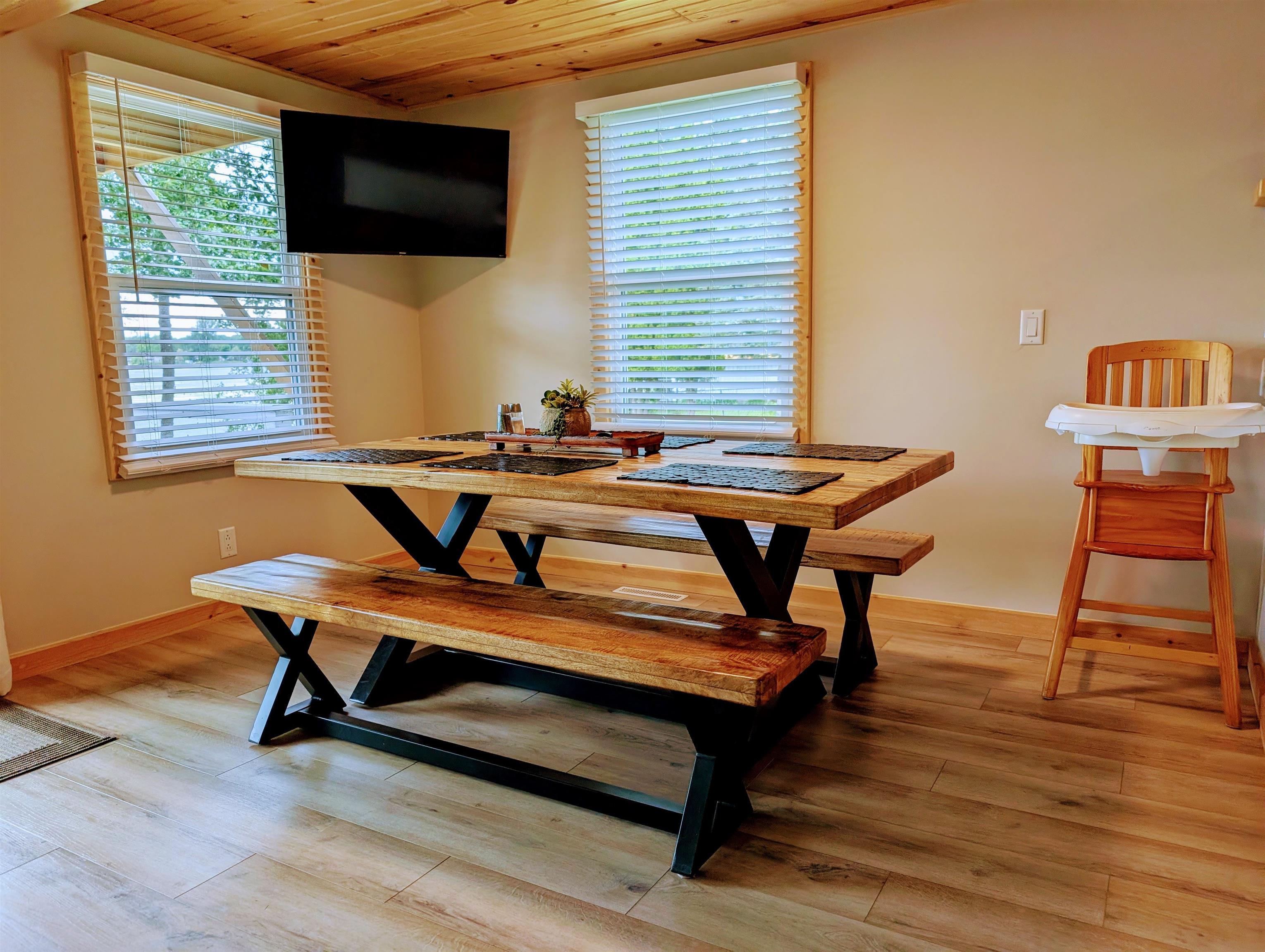 Montello, Wisconsin 53949, United States, 4 Bedrooms Bedrooms, ,2 BathroomsBathrooms,Residential,Active,164575