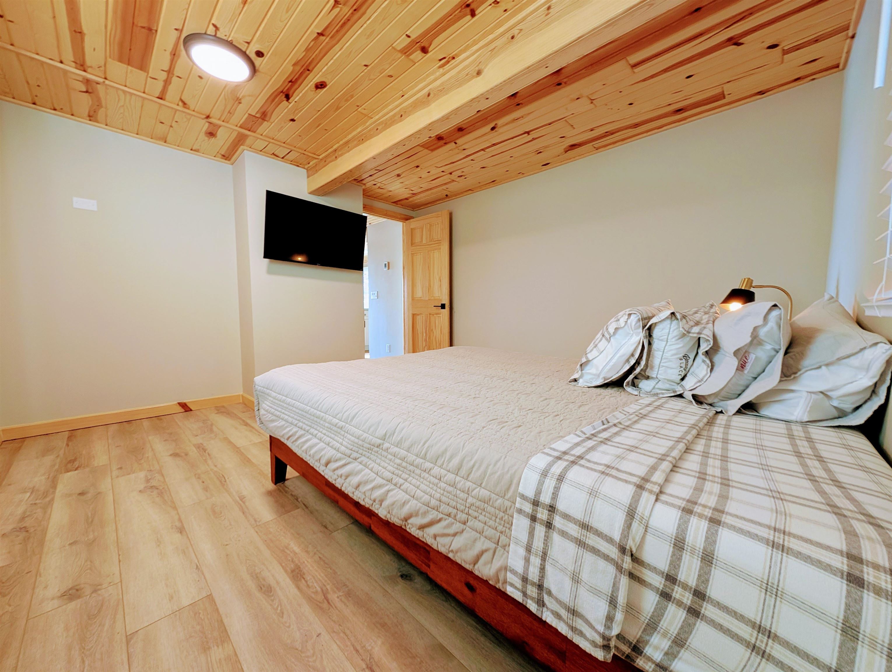 Montello, Wisconsin 53949, United States, 4 Bedrooms Bedrooms, ,2 BathroomsBathrooms,Residential,Active,164575