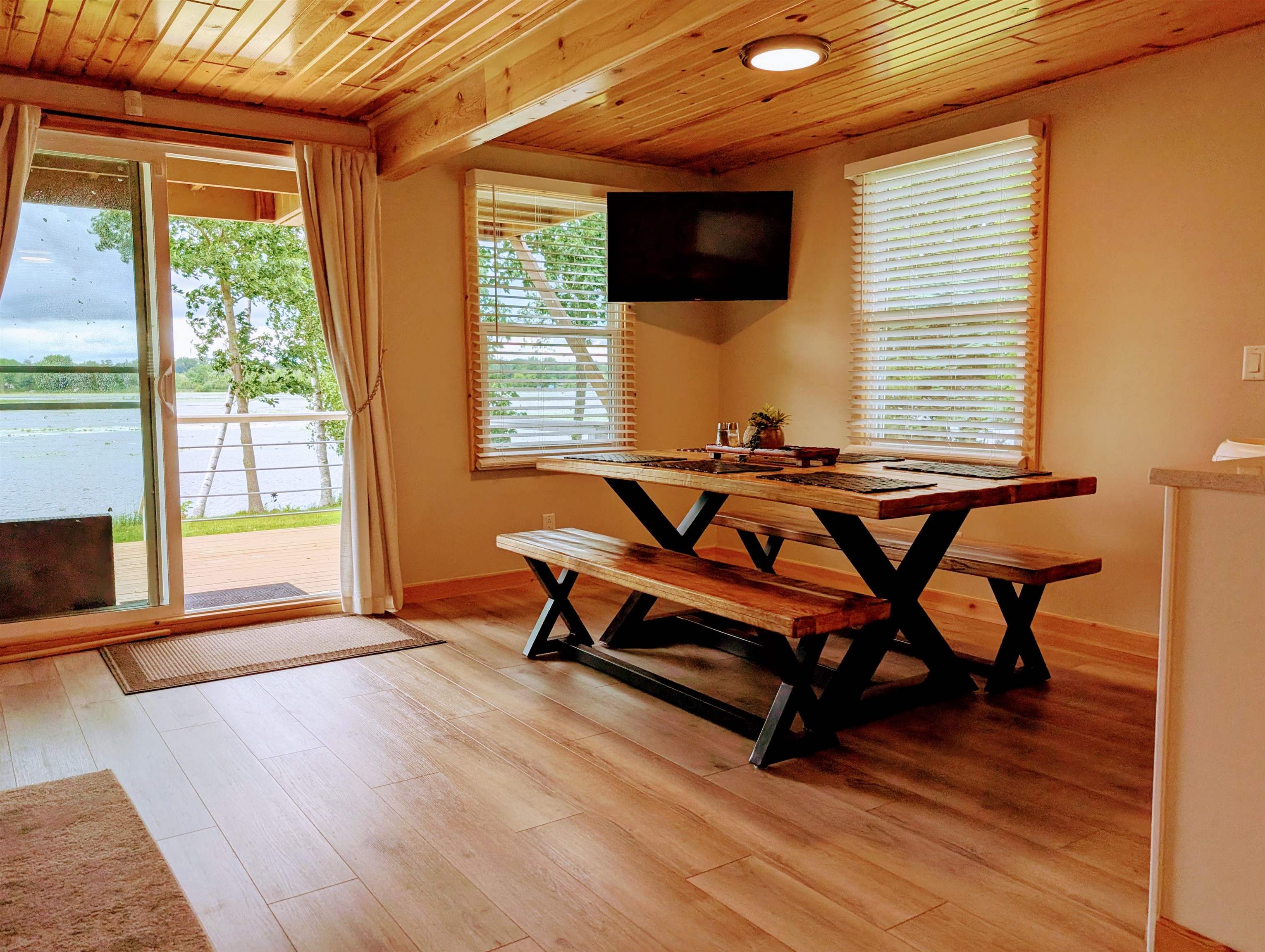 Montello, Wisconsin 53949, United States, 4 Bedrooms Bedrooms, ,2 BathroomsBathrooms,Residential,Active,164575