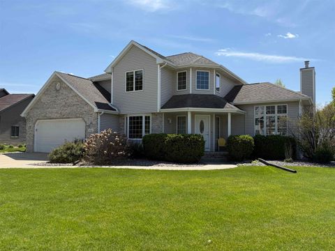 Photo of 3402 Kingsbridge Drive, Janesville, WI 53546 (MLS # 2023242)