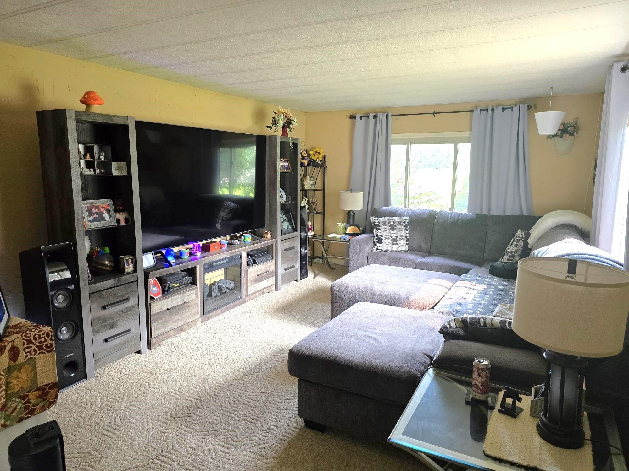 19 Falling Creek Drive 19